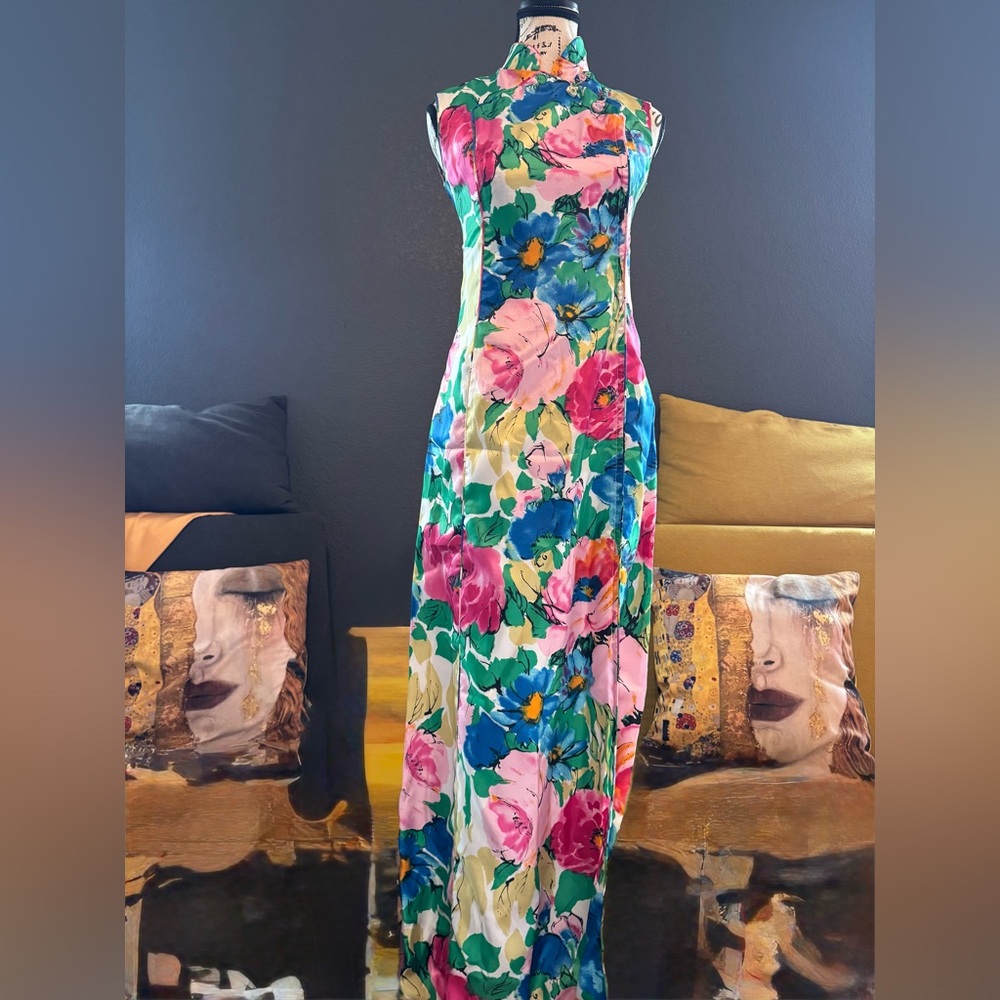 Vintage 1960s Dynasty Kimono Maxi Dress – Made in British Hong Kong – Size Small